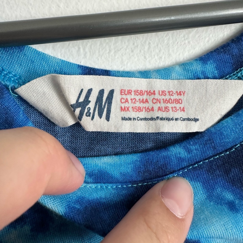 H&M Dress - Picture 2 of 3